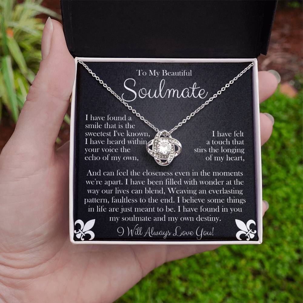 To My Beautiful Soulmate | Love Knot Necklace