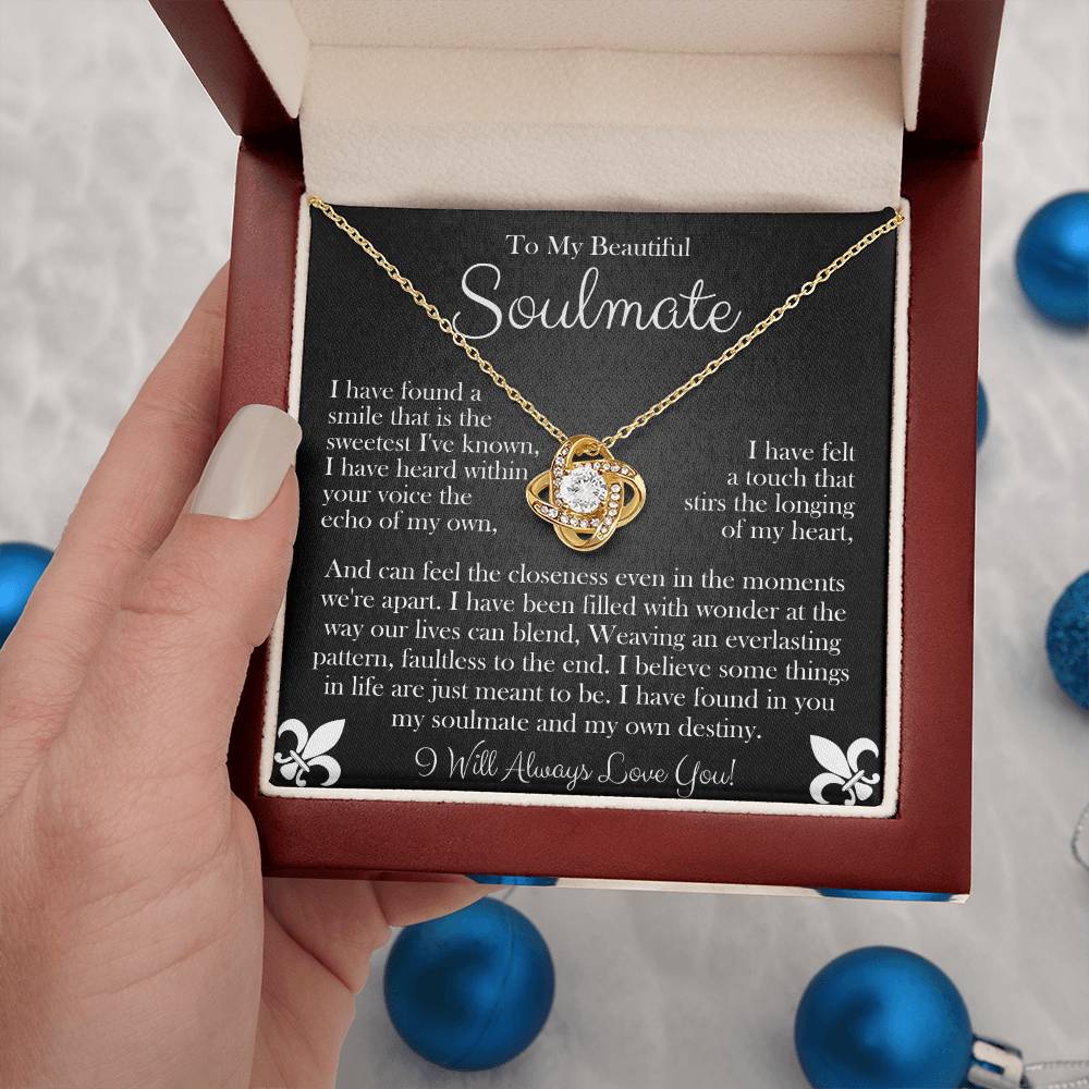 To My Beautiful Soulmate | Love Knot Necklace