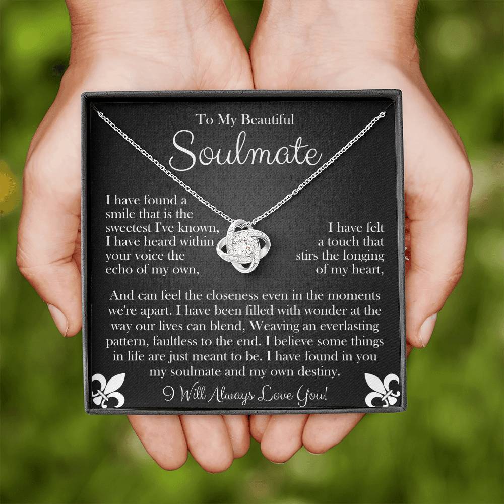 To My Beautiful Soulmate | Love Knot Necklace