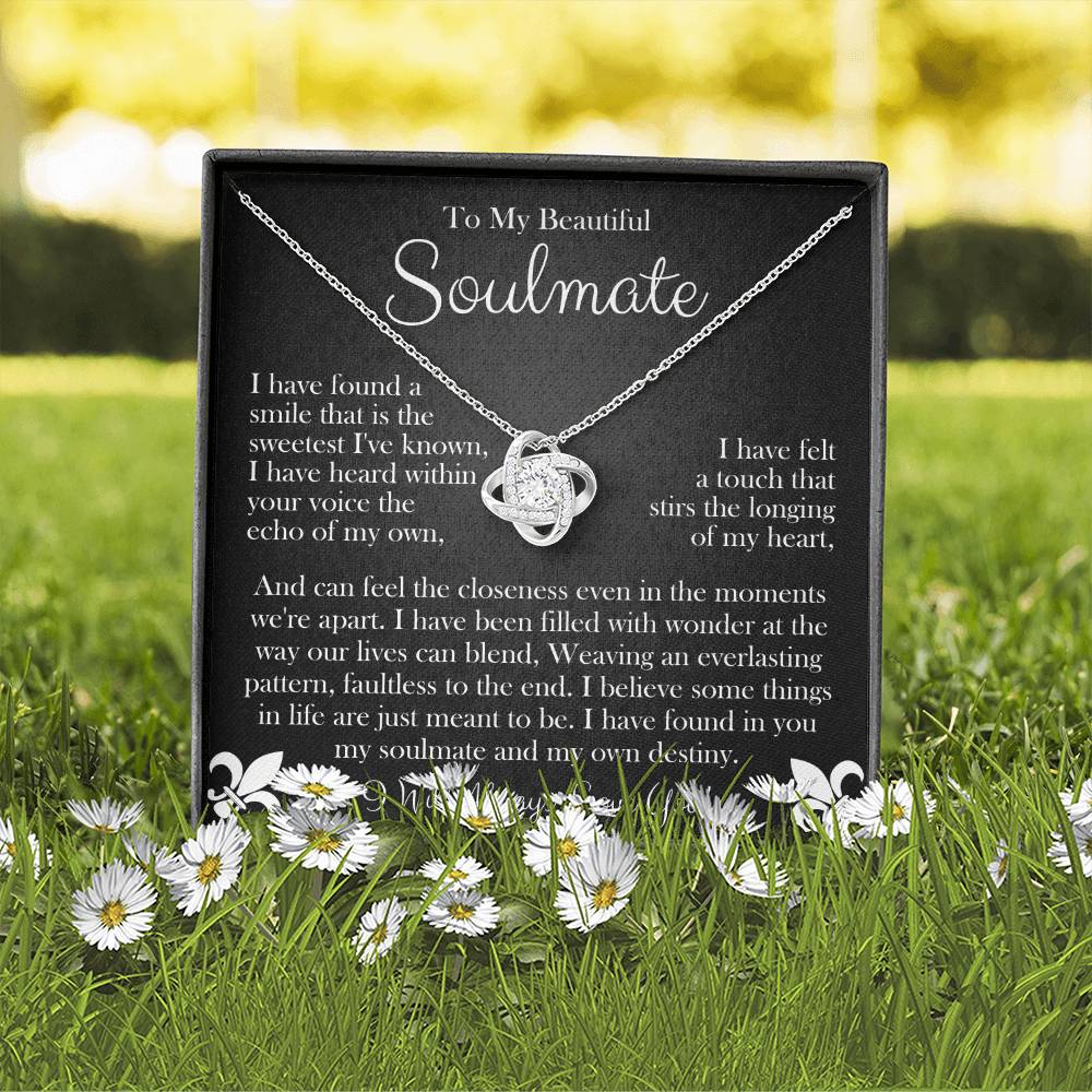 To My Beautiful Soulmate | Love Knot Necklace