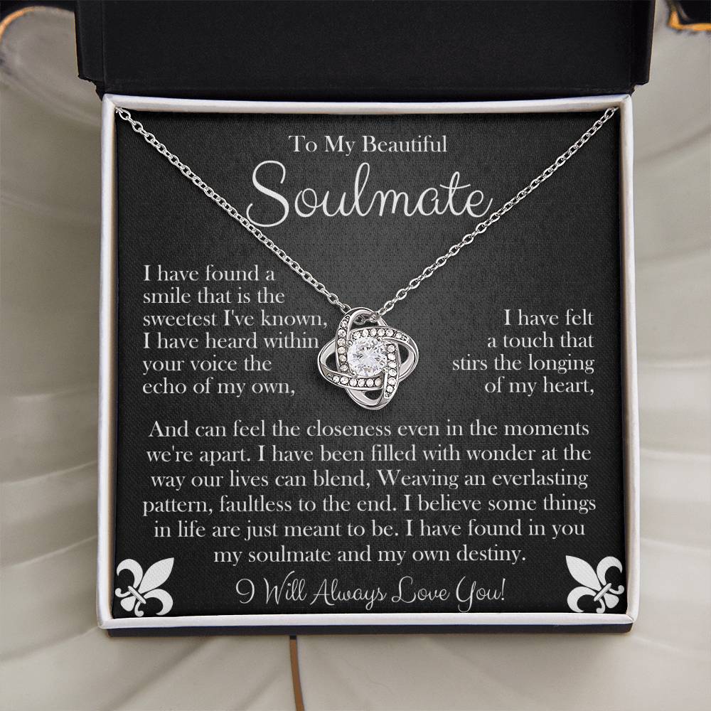 To My Beautiful Soulmate | Love Knot Necklace