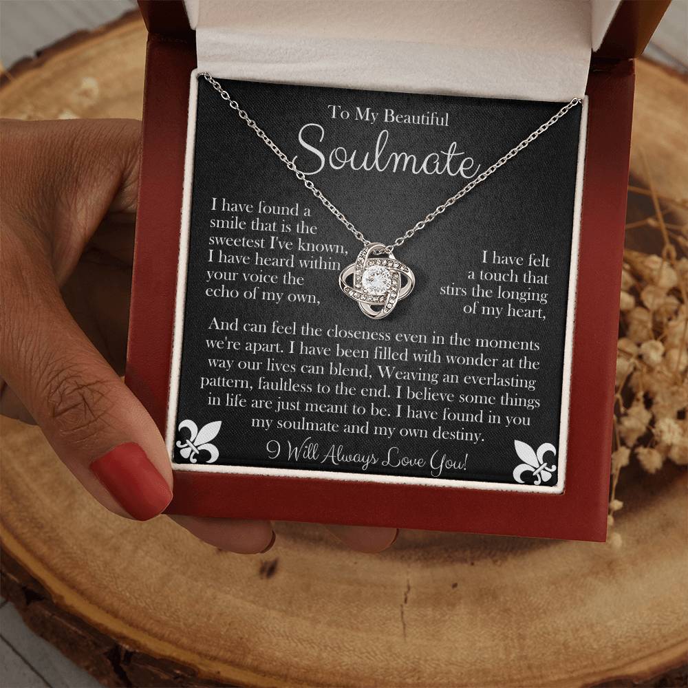 To My Beautiful Soulmate | Love Knot Necklace